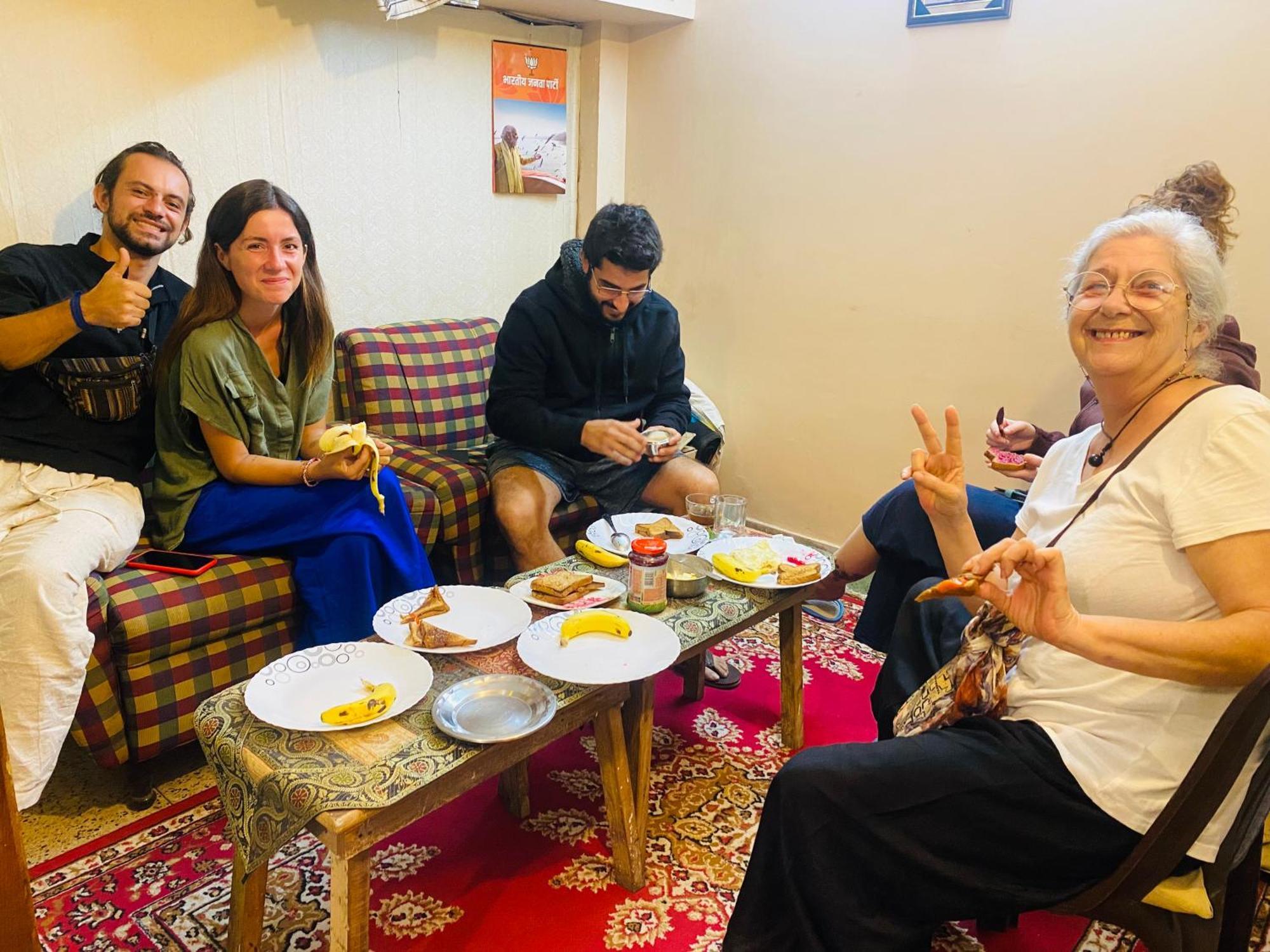 Ganga Guest House バラナシ エクステリア 写真